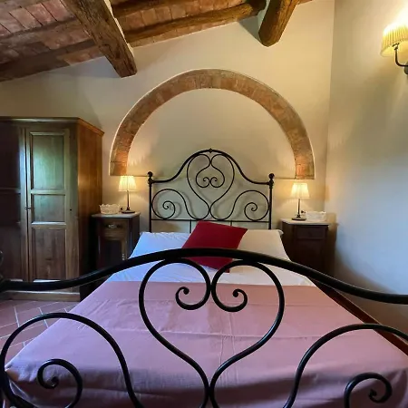 Podere I Sorbi, Spacious Tuscan Villa, Lajatico, Nr Pisa *