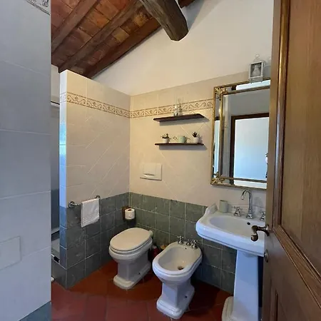 Podere I Sorbi, Spacious Tuscan Villa, Lajatico, Nr Pisa Molino Mazzetti
