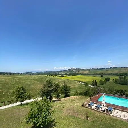Podere I Sorbi, Spacious Tuscan In Lajatico, Near Pisa & Volterra