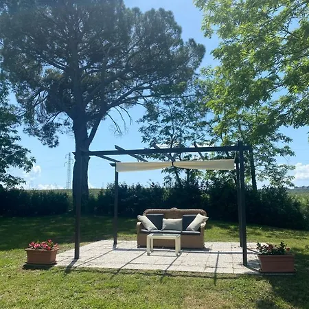 펜션 Podere I Sorbi, Spacious Tuscan In Lajatico, Near Pisa & Volterra *